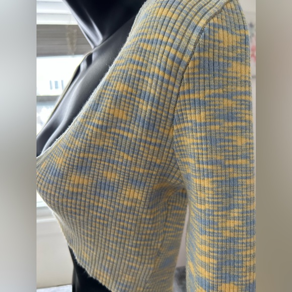 Forever 21 Top - Picture 3 of 6